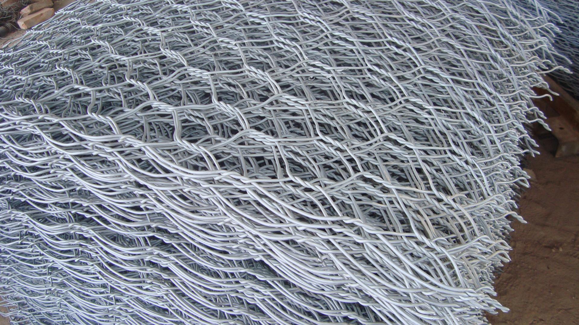 鍍鋅石籠網(wǎng)的結(jié)構(gòu)特點有什么特殊化