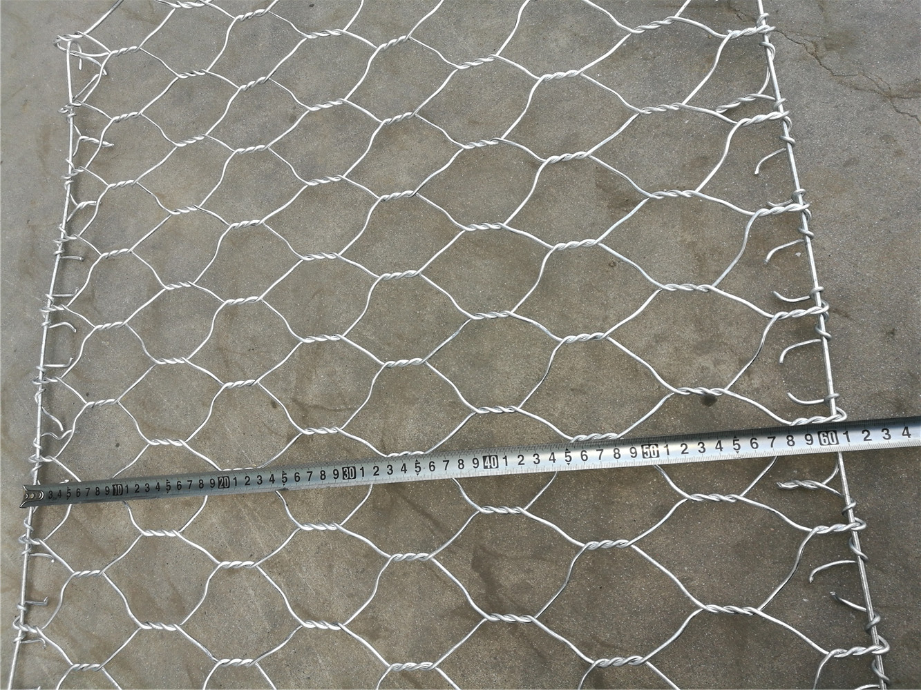 鍍鋅石籠網是如何進行日常維護的