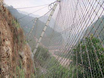 落石防護網防護系統的作用是什么 落石防護網防護系統的作用是什么