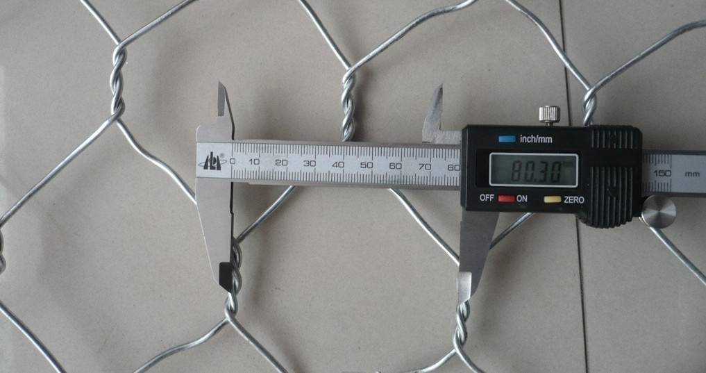 鉛絲石籠網在編織過程中需要了解的基本參數