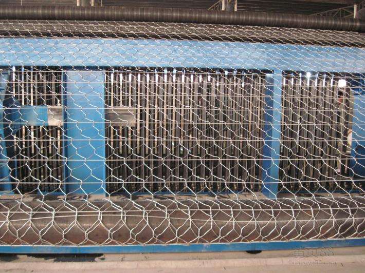 加筋石籠網(wǎng)的優(yōu)勢(shì)特點(diǎn)用途