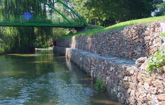 護坡格賓網自然生態生物結構特點 護坡格賓網自然生態生物結構特點